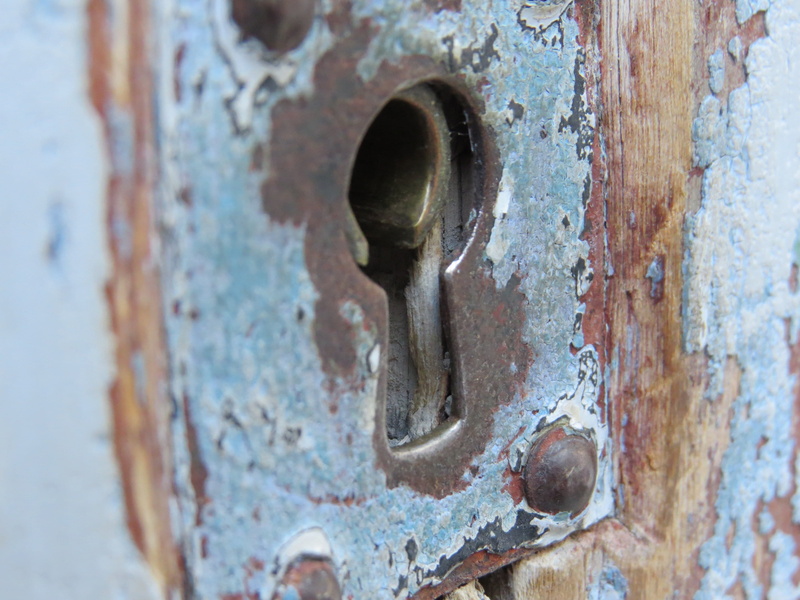 keyhole, metal, rusty, close-up, old, decline, protection, key hole, no people, wood - material, safety, security, 4K, entry, entrance, outdoors, weathered