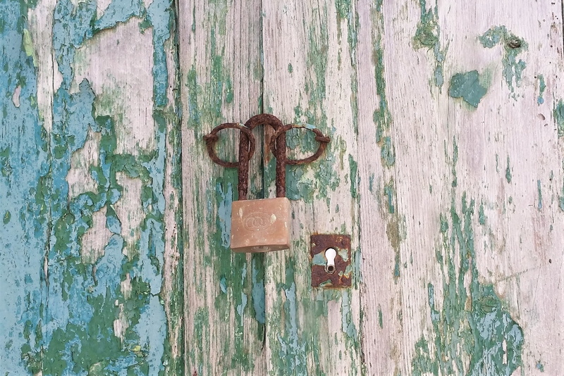 2K, rusty, weathered, lock, protection, deterioration, decline, old castle, old, damaged, security, old door, rusted, entrance, wood - material, no people