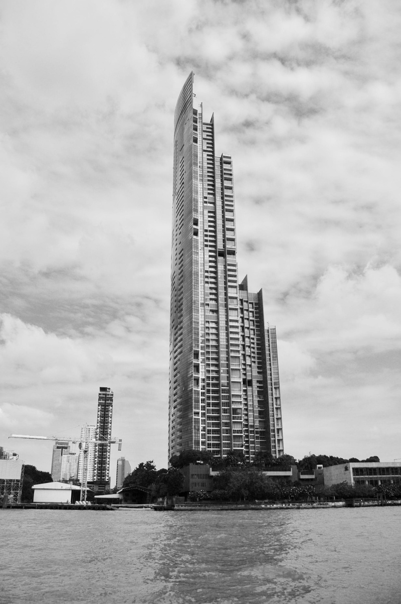 horizontal condo, nature, sky, tower, day, bangkok, office building exterior, built structure, cityscape, architecture, tall - high, no people, financial district