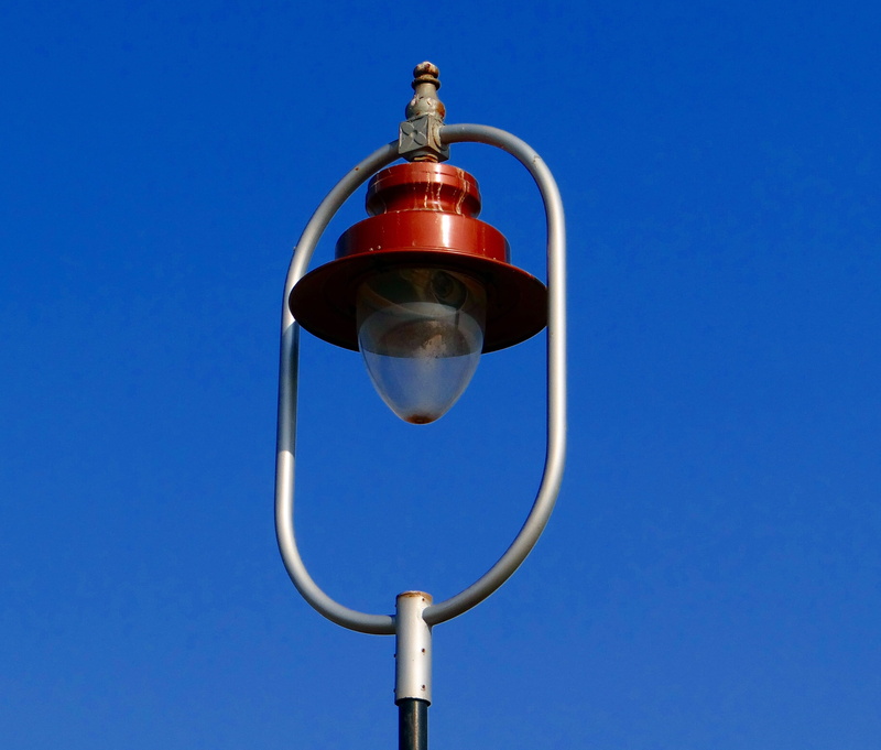 street light, 2K, low angle view, india, security, outdoor, classic, sunlight, metal, special, red, copy space, Lamp, Classic, day, sky, clear sky, nature