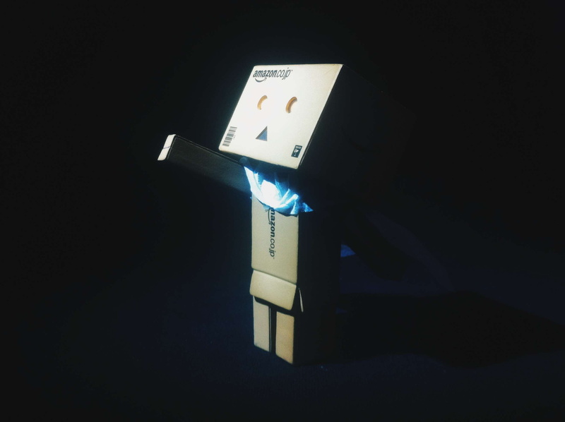 copy space, light, moon, no people, electricity, toy, 2K, glowing, indoors, dark, light - natural phenomenon, darkroom, guidance, illuminated, mobilephotography