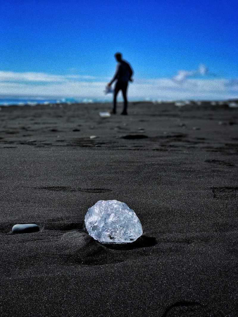at beach, ground, real people, beauty in nature, standing, ice, water, livelife, rock, mobilephotography, men, scenics - nature, round, bokeh, land, one person