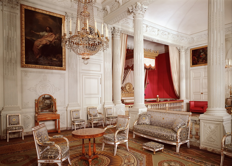 furniture, Palace, sofas, luxury, architecture, elegance, design, home interior, ornate, built structure, mansion, gray, no people, history, antique, indoors