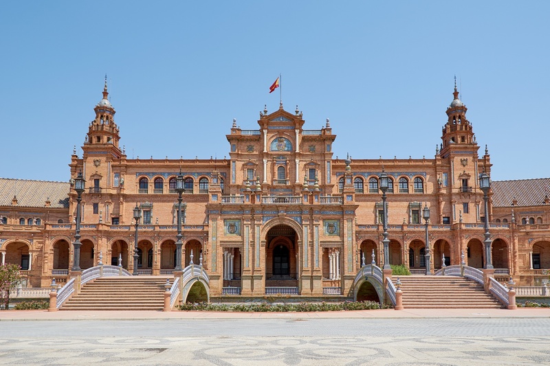 built structure, input, sky, old, andalusia, facade, government buildings, tourism, building exterior, city, the past, town hall, arch, garden, travel