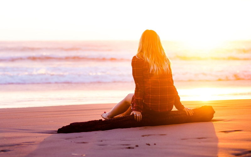 mood, sand, sky, 1080P, beauty In Nature, background, sea, meditating, full screen, hairstyle, sunlight, females, caucasian Ethnicity, dreams, one Woman Only