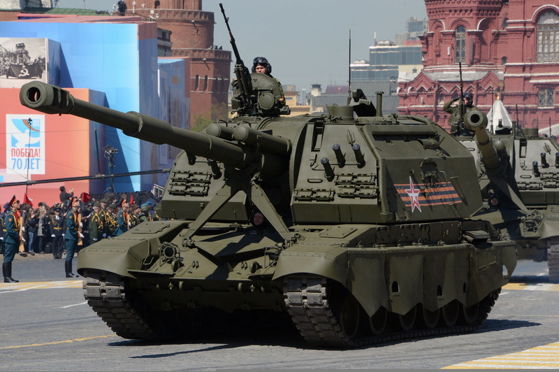 1080P, built structure, tank, 2S19, howitzer, cannon, group of people, nature, " Msta-S", day, army, weapon, red square, armed forces, mode of transportation