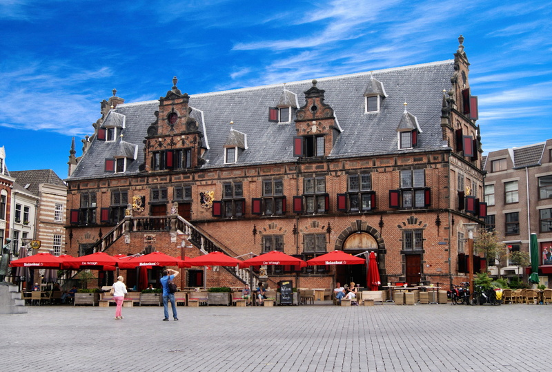 the past, outdoors, square, netherlands, nature, building exterior, grand place, street, sky, town, day, history, group of people, travel, city life, downtown