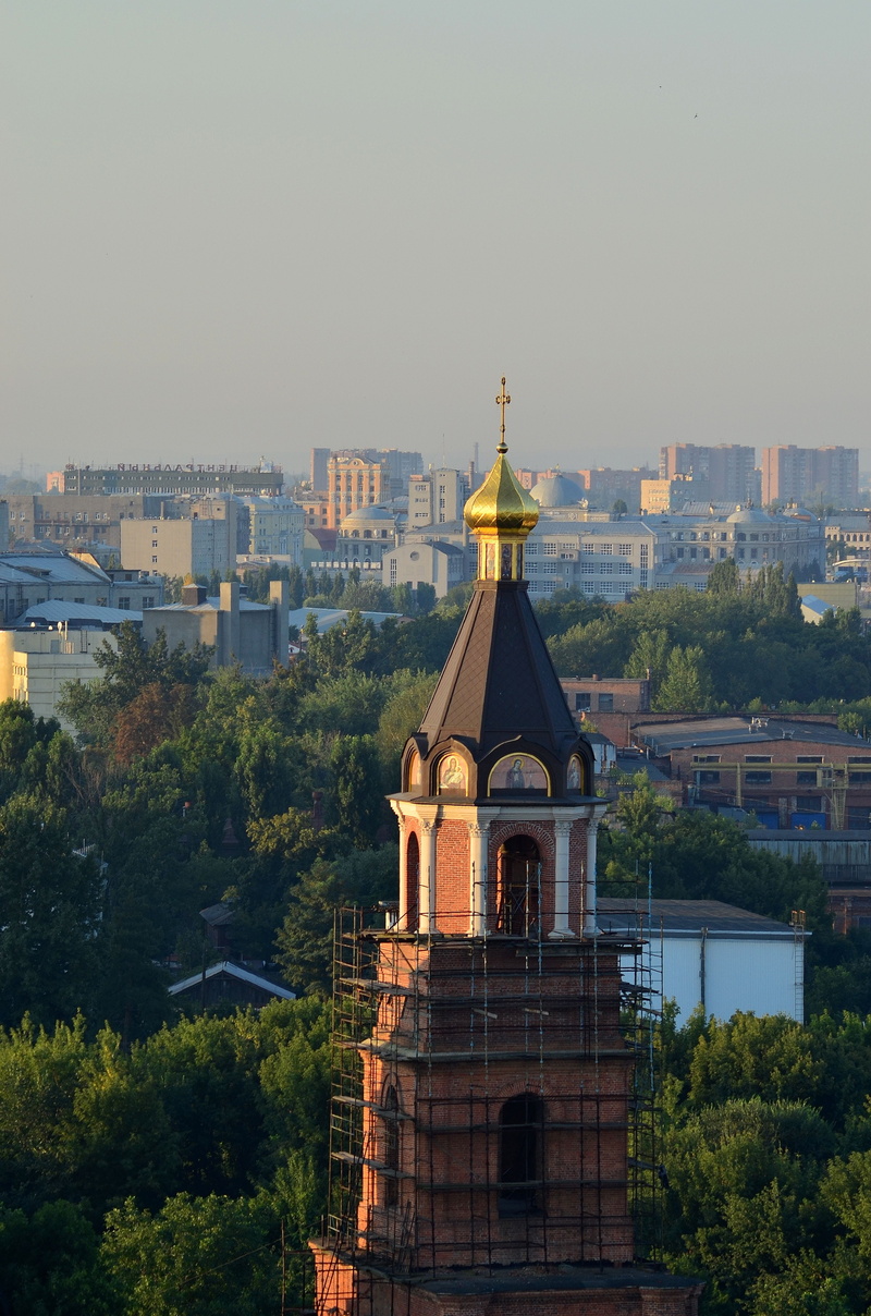 travel destinations, golden domes, nature, christian church, cathedral, built structure, building, temple, reconstruction, spire, showplace, raw photo