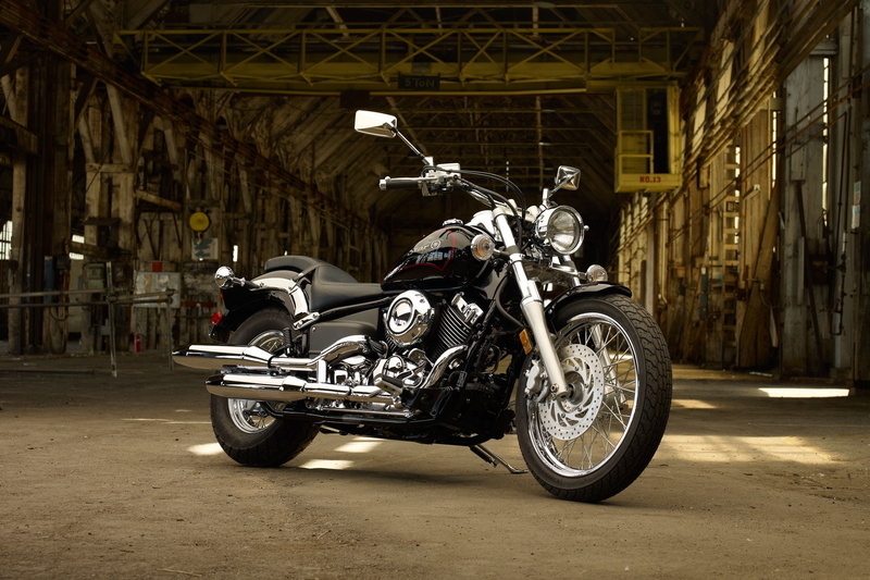 day, yamaha v star 650, travel, scooter, street, transportation, Vehicle, motor scooter, land vehicle, built structure, city, parking, garage, architecture