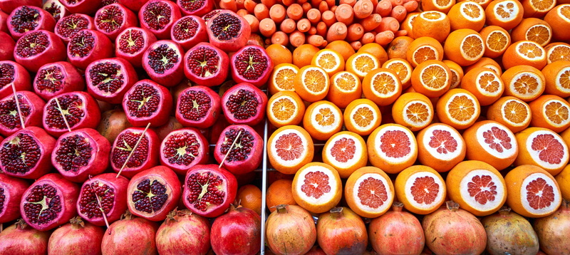 fruits, purple, pomegranates, backgrounds, fruit, market, abundance, pomegranate, food and drink, still life, choice, orange, grapefruit, wellbeing, freshness
