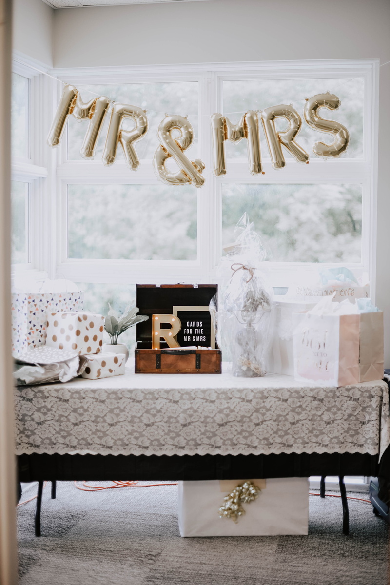home showcase interior, table, absence, home decor, rug, bed, wall, cushion, linen, day, vase, shelf, domestic room, couch, seat, coffee table, home, home interior