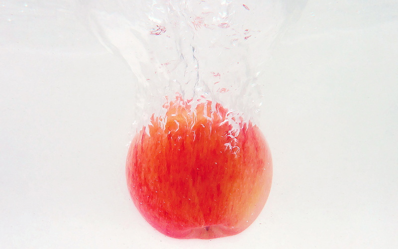 food and drink, single object, motion, healthy eating, 4K, food, 4, white background, fruit, no people, freshness, healthy lifestyle, apple, red, apple - fruit