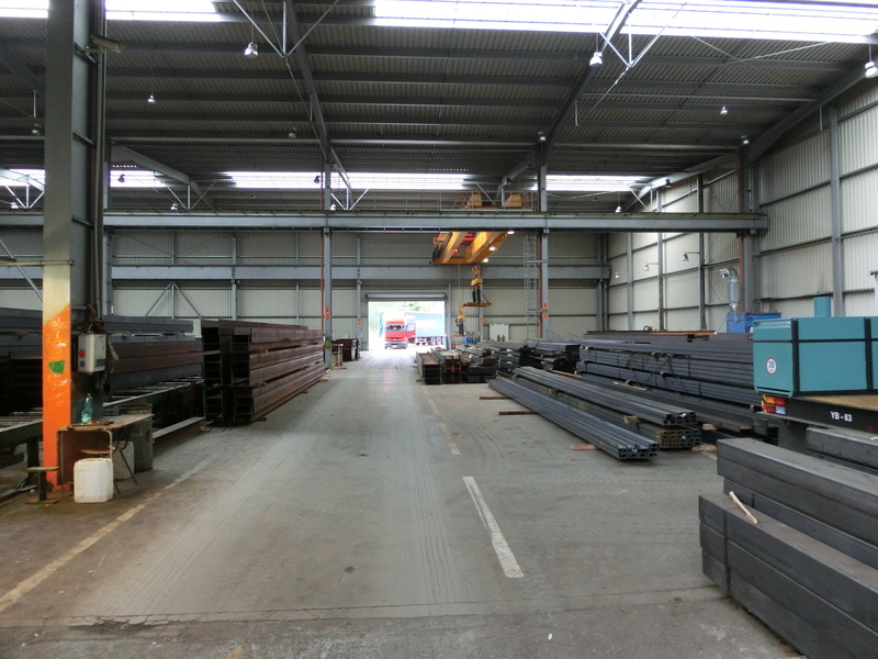 hall, business, factory, steel industry, steel, flooring, absence, metal, iron, inside, indoors, black, no people, bodega, factory building, industry, day