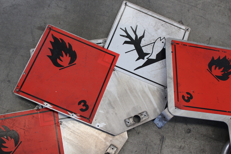 communication, danger, high angle view, warning sign, non-western script, design, risk, 2K, text, attention, sign, flammable, caution, message, close-up