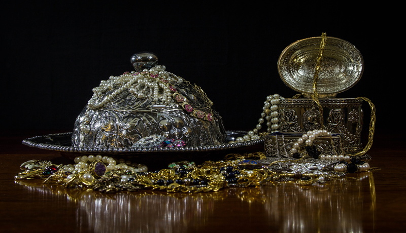 black background, indoors, still life, 4K, pearls, diamonds, luxury, assorted, jewels, precious gem, treasure, table, silver colored, wooden, studio shot