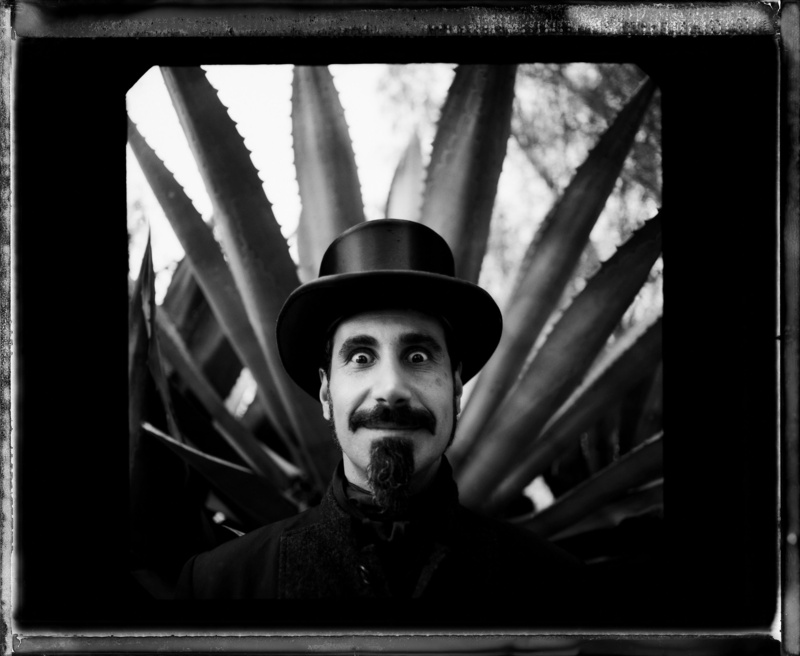 indoors, musician, lifestyles, beard, human Face, transfer print, one Man Only, people, males, emotion, s, front view, only Men, leisure activity, old-fashioned