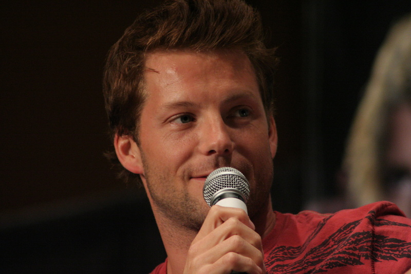 indoors, s, brunette, performing Arts Event, crew, karaoke, performer, looking at camera, man, holding, jamie bamber, entertainment, young adult, microphone