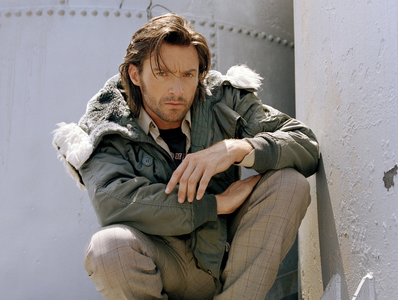 outdoors, the seriousness, men, hairstyle, hair, women, winter, clothing, gray, real people, actor, cold temperature, one person, male, casual clothing
