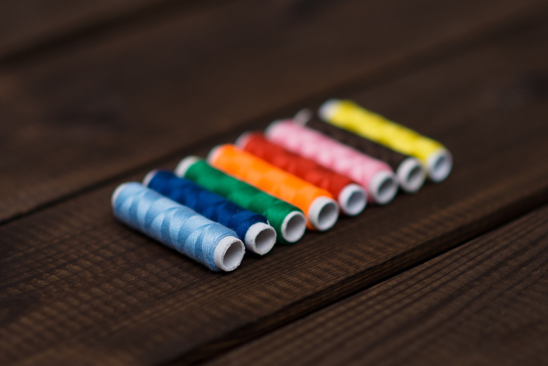 creativity, pencil, choice, group of objects, wood - material, vibrant color, multi colored, no people, in a row, 2K, spools, table, treads, assorted