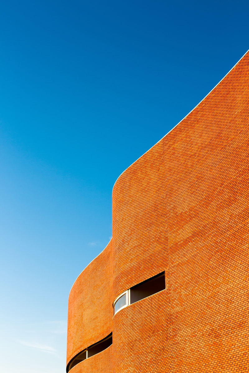 low angle shot, building, copy space, building exterior, contemporary, beautiful, photographic composition, exterior, design, establishment, concrete, blue sky