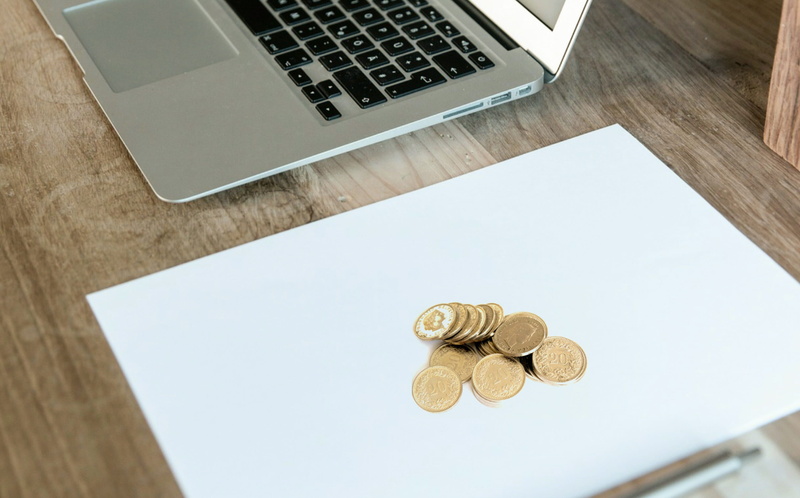 mouse, paper, market, desk, still life, management, trade, office, high angle view, indoors, data, coin, furniture, business, finance, communication, 2K