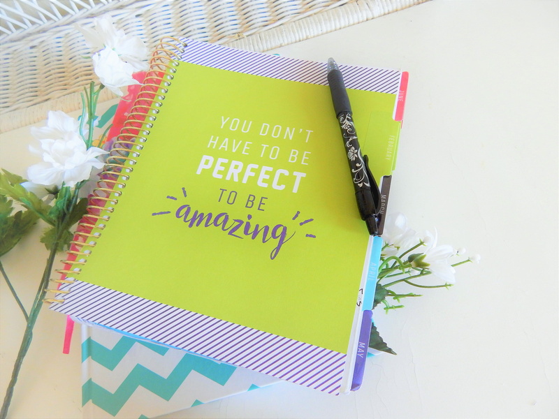 high angle view, novel, studio shot, close-up, file binder, food, file folder, pen, event, envelope, eating utensil, gift, green color, mail, table, western script