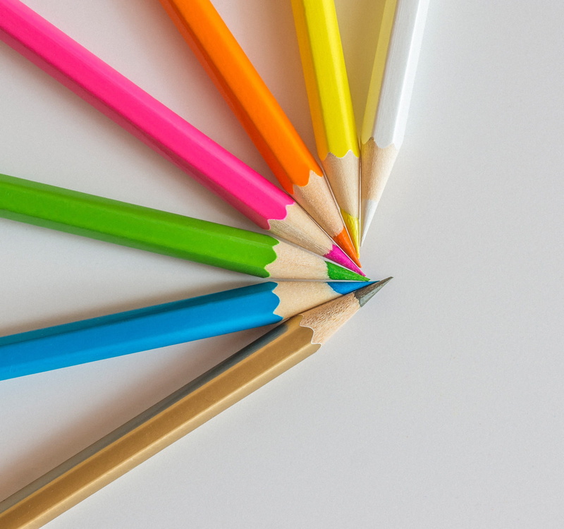sorted, choice, art, colour pencils, still life, indoors, colored pencil, stationery, wooden pegs, color, great, craft, creative, draw, red, colored pencils