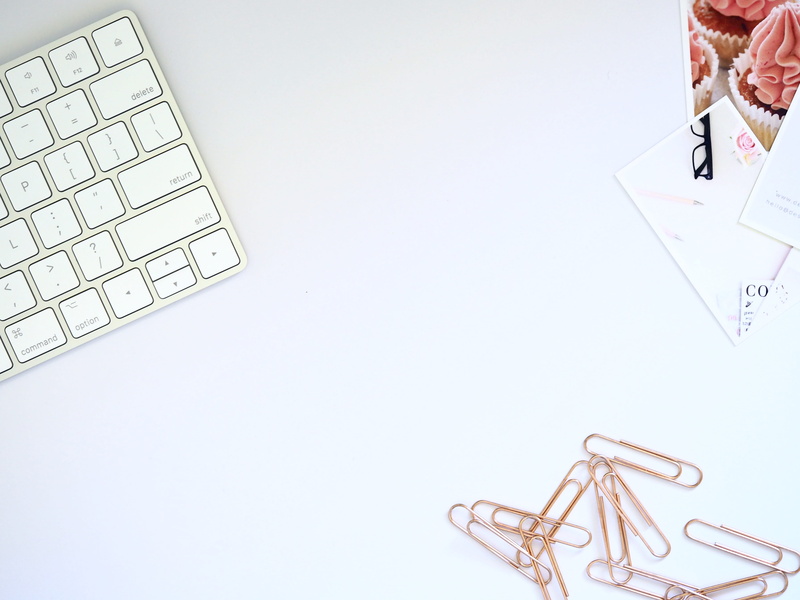 connection, no people, computer equipment, workspace, still life, office supply, keyboard, 4K, indoors, work space, desktop background, clips, paper clip