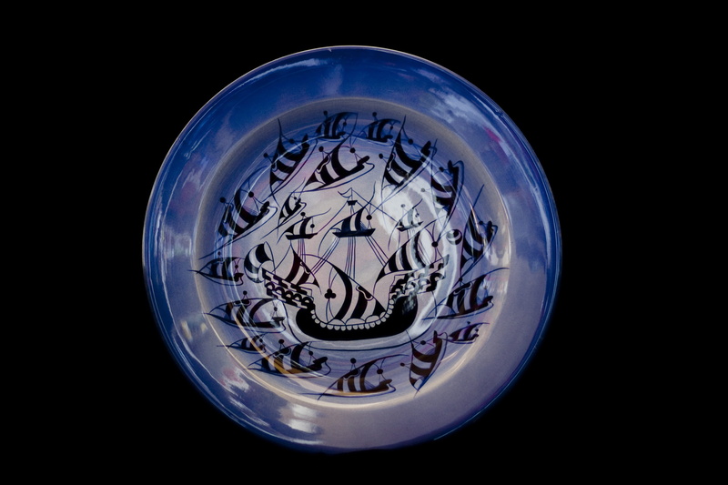close-up, copy space, silver colored, shape, ceramic, studio shot, increased, reflection, Plate, atalay melahat glow, day, Tile, hare tile, 4K, glass
