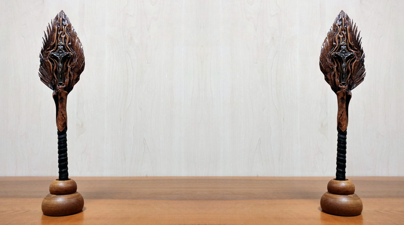 wood grain, note, no people, stylus, furniture, desk, ball pen, table, to write, leather, skin, pencil, close-up, wood, biro, pen, map, feathers, book