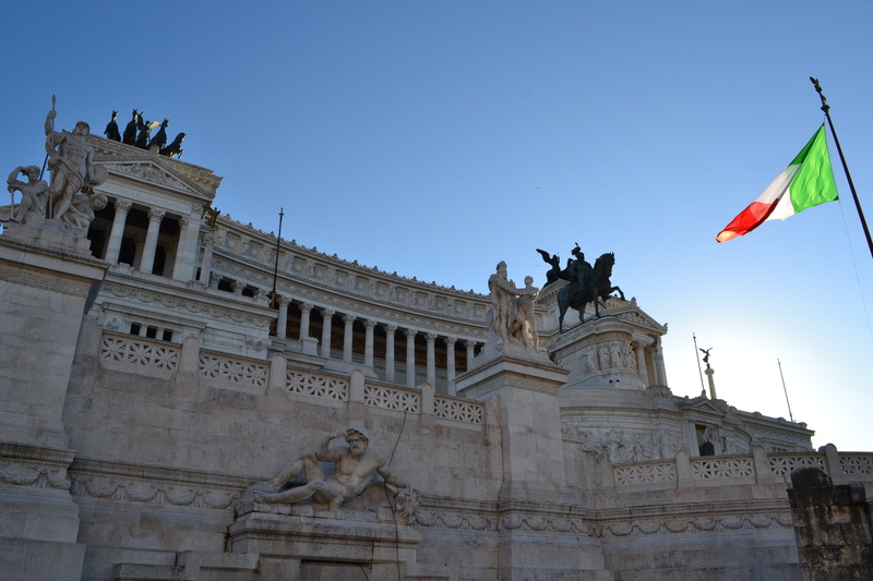 travel destinations, built structure, palace, sculptures, outdoors, statue, clear sky, italian, city, Rome, columns, travel, art and craft, architecture