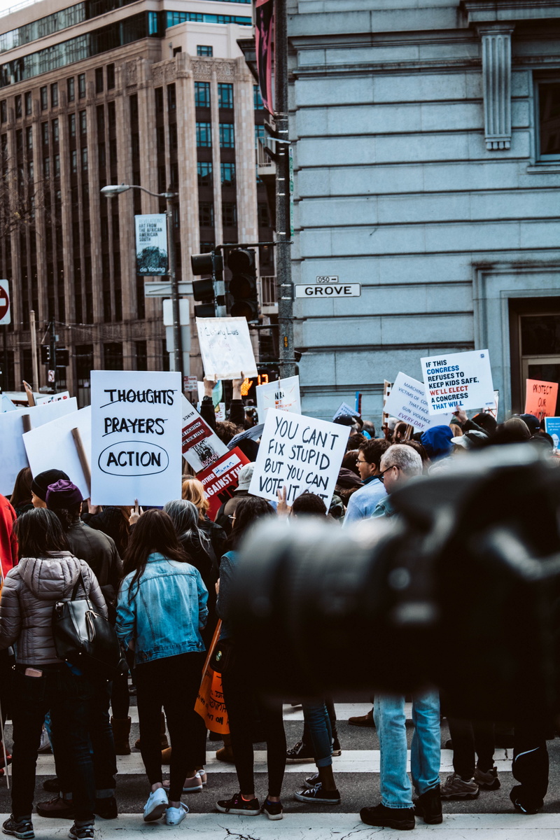 script, march for our life, street, protestor, built structure, architecture, real people, sf, adult, group of people, city life, 5K, large group of people