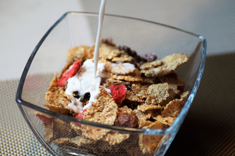 close-up, healthy eating, kitchen utensil, 5K, granola, healthy, spoon, dried fruit, vegetarian, morning, snack, no people, corn chips, food and drink