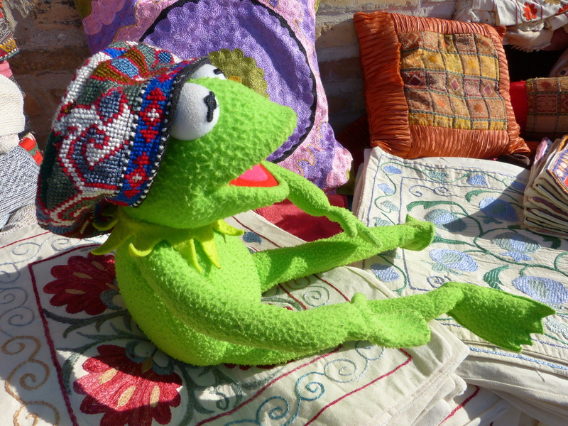 Cap, day, Put On, wool, multi colored, 4K, Bear, choice, clothing, representation, toy, textile, Frog, indoors, cultures, variation, still life, creativity