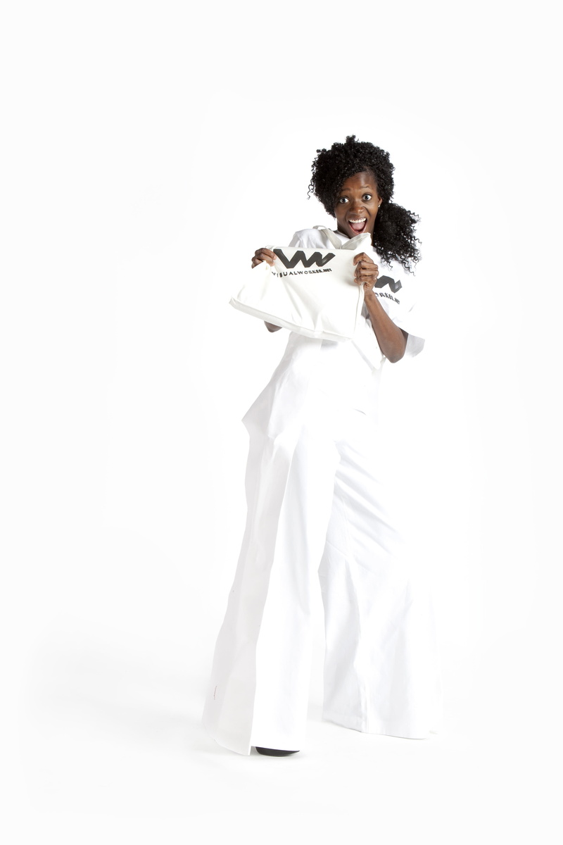 hairstyle, woman, young women, girl, model, attractive, holding, paper, young adult, cut out, happy, white background, one Person, african, cute, indoors