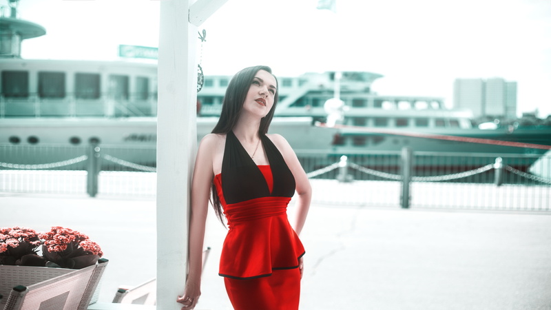 rechnoy vokzal, style, clothing, beautiful woman, facial expressions, yacht, female, dress, posture, girl, lips, photoshoot, outdoors, city, view, black