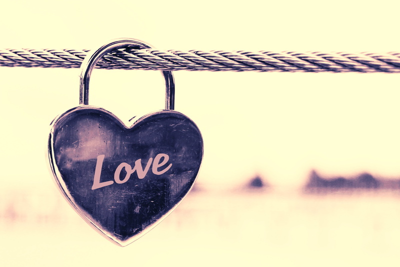 abstract, western script, padlock, romance, heart, signage, celebration, 2K, old-fashioned, holiday, symbol, retro Styled, safe, security, wood - Material