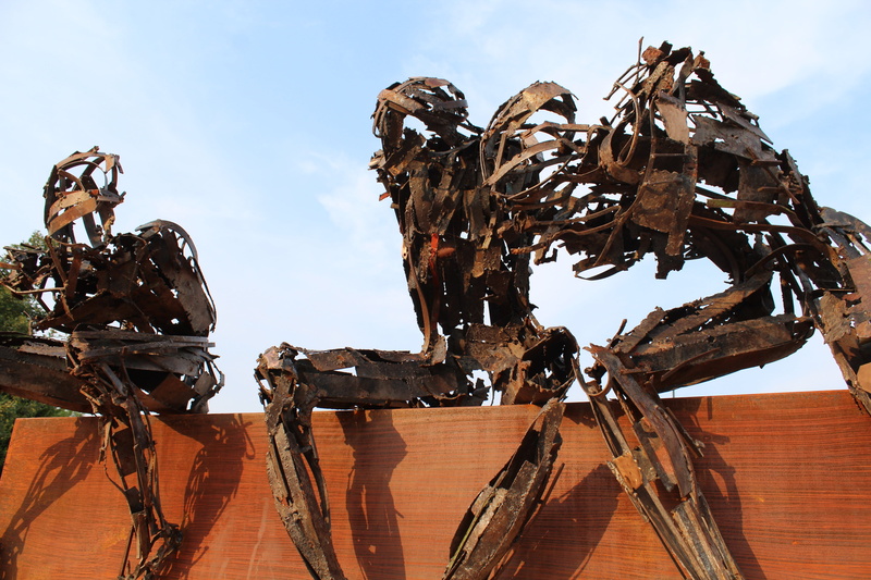 sky, rusty, architecture, statues, rusty robot, focus on foreground, nature, italy, sculpture, day, wood, weathered, sitting, sunlight, bench, three, dry