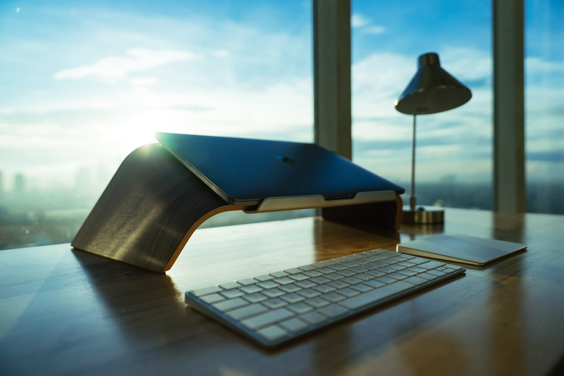 keyboard, indoors, still life, top, wireless, near, stand, brown, laptop, wooden, communication, furniture, computer, gray, day, office, light, wireless technology
