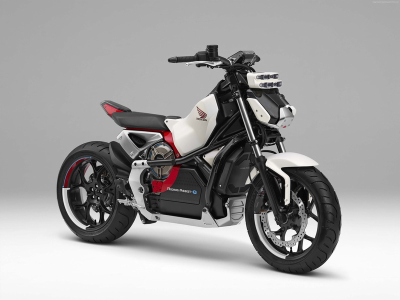 sport, no people, mode of transportation, land vehicle, riding, white background, helmet, wheel, cut out, tire, Honda Riding Assist-e, luxury, 2K, black color