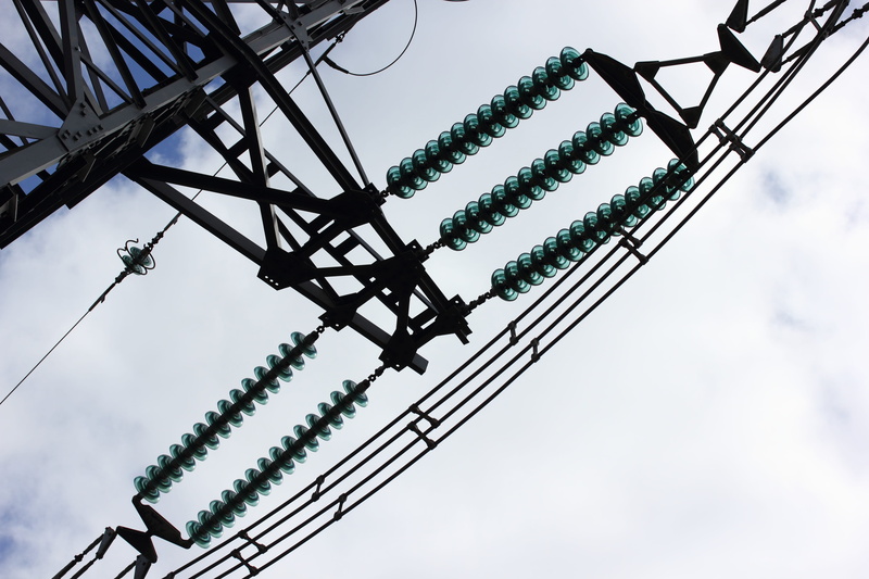electricity, isolator, cable, architecture, directly below, metal, electrical equipment, nature, electrical, built structure, day, low angle view, complexity