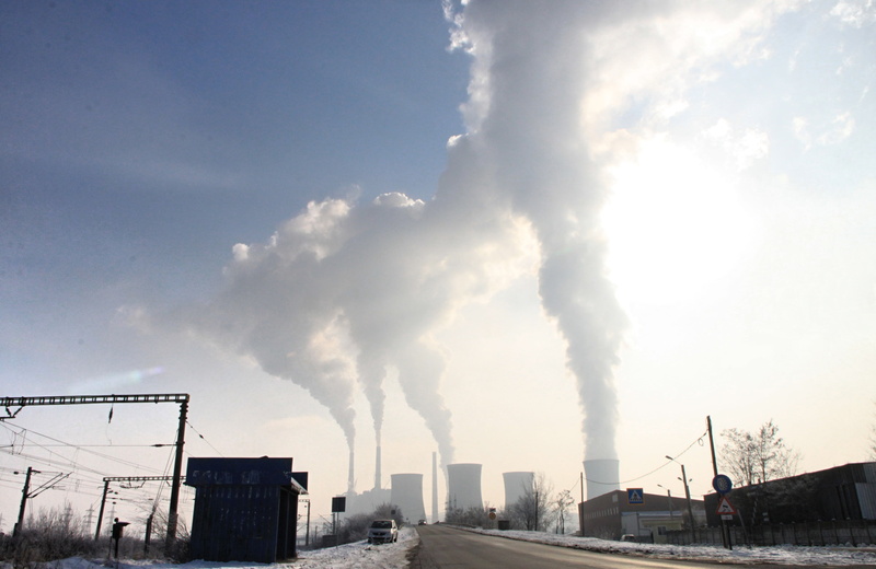 air, cooling tower, smokestack, environment, metal industry, no people, building exterior, narrow, industries, road, pollute, factory, toxic industrial