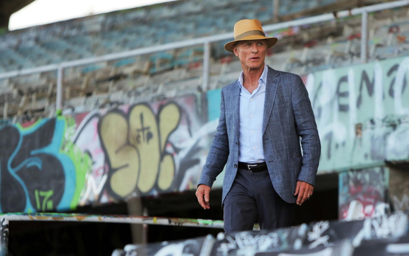 creativity, 1080P, pain and gain, clothing, males, men, graffiti, architecture, casual clothing, standing, front view, day, real people, adult, three quarter length