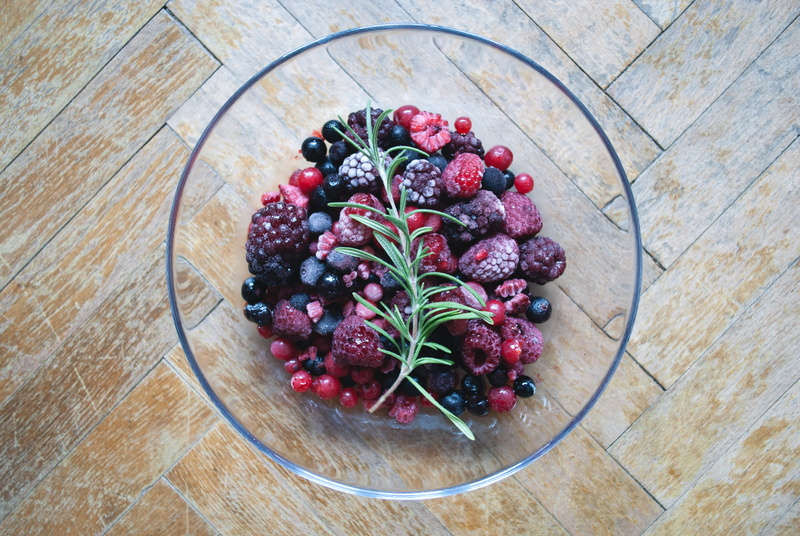 high angle view, wooden floor, Frozen, wooden, food, berry Fruit, abundance, sweet Food, refreshment, organic, summer, day, freshness, wellbeing, wood - Material