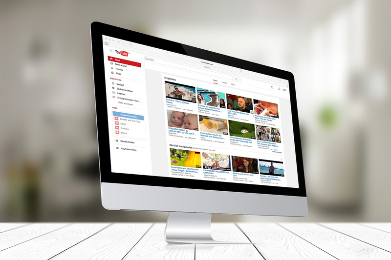 mac, the media, computer network, World Wide Web, device, global communications, arts culture and entertainment, social media, silver, communication, apple