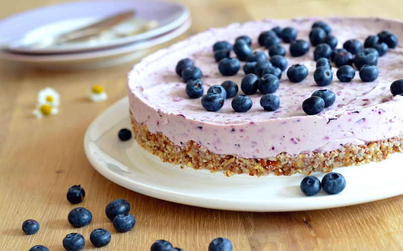 cake, top, blueberries, fruit, photography, 2560x1600, dessert, 2K, blueberry