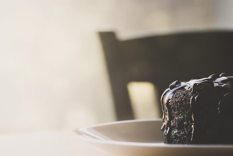 tray, still life, table, crockery, selective focus, temptation, freshness, no people, food, coffee, 1080P, indoors, plates, food and drink, cup, coffee cup