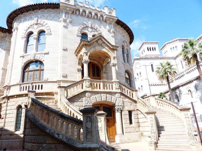 4K, arch, low angle view, beige, castle, built structure, spirituality, ornate, tufa, facade, clock, sky, outdoors, nature, city, justice, staircase, concrete