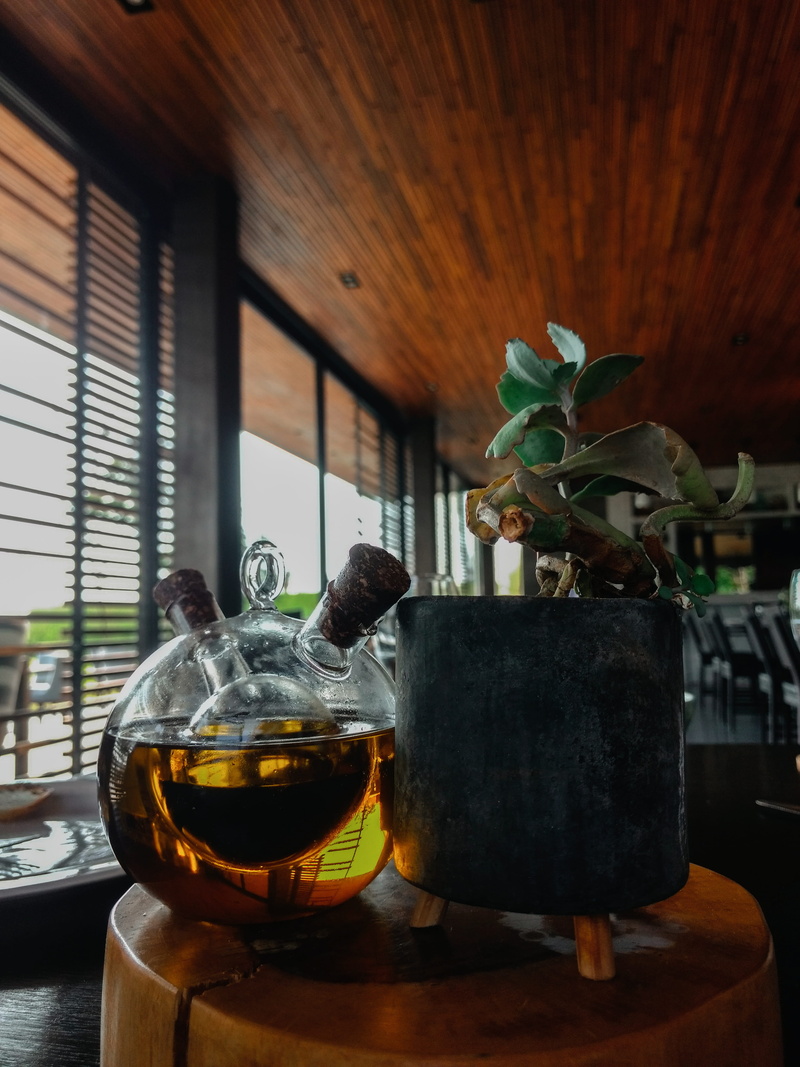 close-up, food, day, glade one rd, vase, flower, ahmedabad, wood - material, transparent, glass - material, indoors, container, plant, table, still life