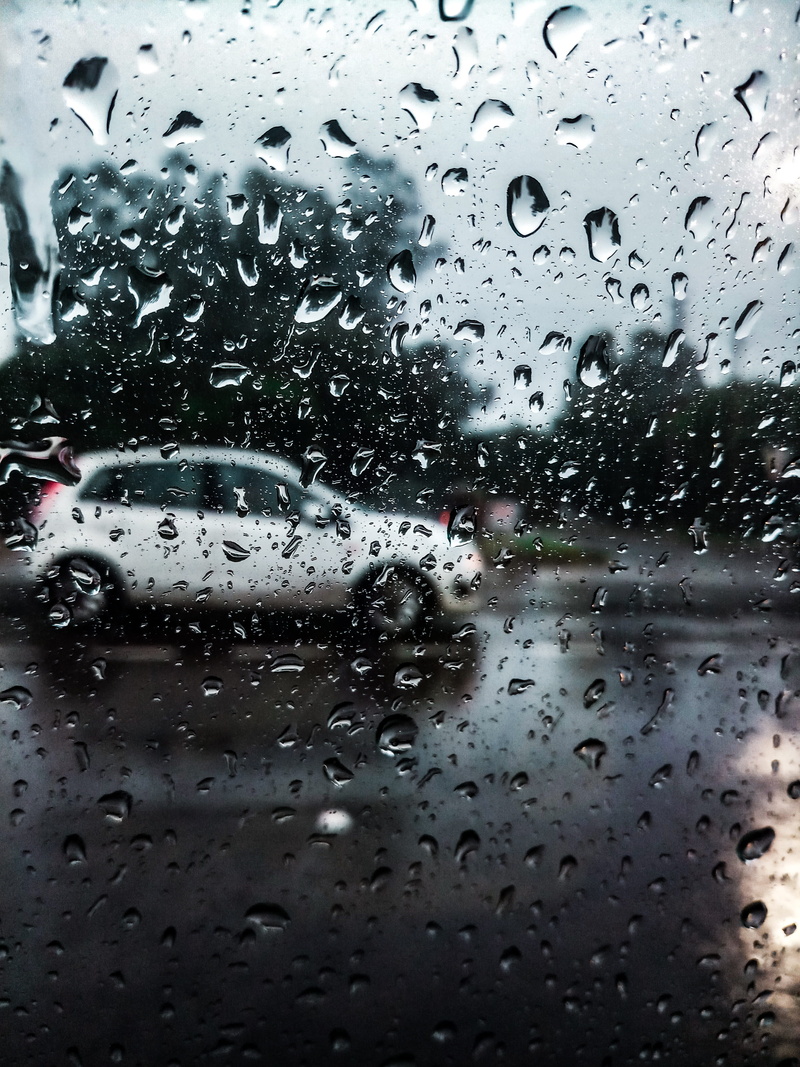 rain, white, glass, indoors, water, grey, motor vehicle, outdoors, wet, drop, car, vehicle, india, vehicle interior, transparent, land vehicle, suv, patiala